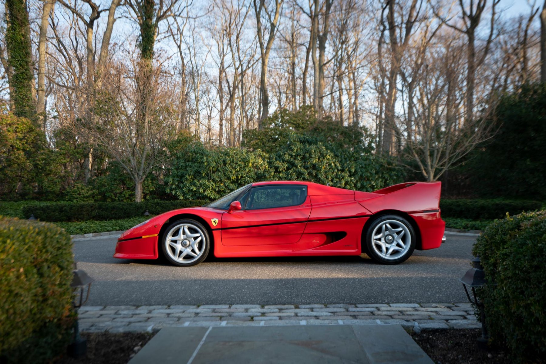 Ferrari F50 - Worldwide Auctioneers