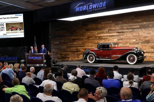 1930 Isotta Fraschini Tipo 8A S Roadster - Crowd With Sold Price
